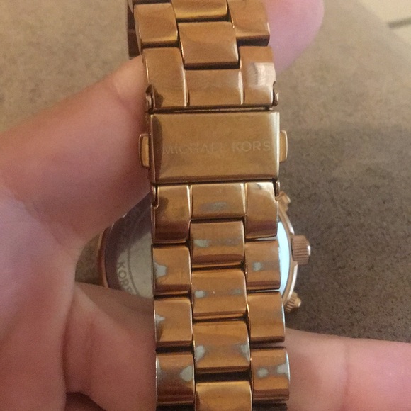 Watch - Picture 4 of 4